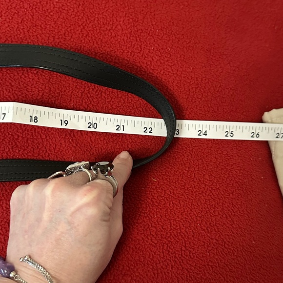 Beautiful Coach Crossbody signature C’s black/gray canvas/leather purse - Picture 11 of 16